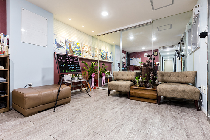 7575정통샵 - 명륜2가 혜화역,한성대입구역 인근 주차가능, 샤워가능, 커플실, 수면가능, 단체예약 완비된 마사지 시설