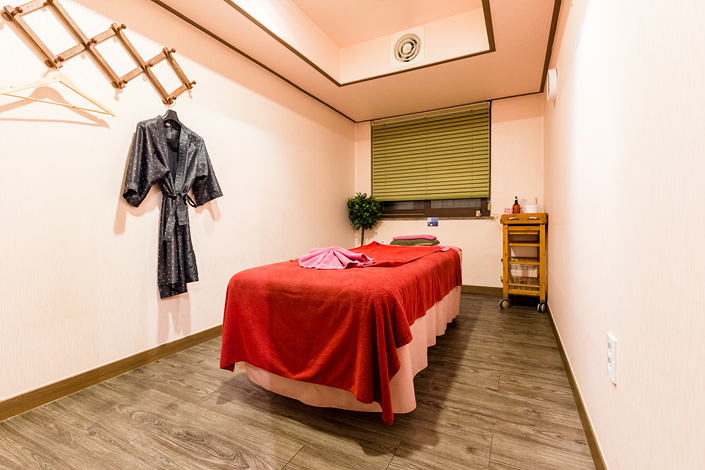 선정릉역,삼성중앙역,한티역,선릉역,삼성역에 위치한 타이, 아로마, 스웨디시 서비스 가능 그린타이 시설