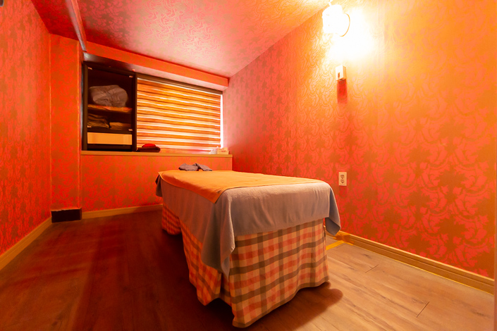 좌천역,범일역,국제금융센터부산은행역,문현역 주변 수아로마케어 매장 주요 시설 및 인테리어 사진