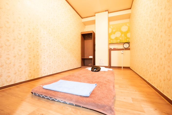 동변동 중국관리사 마사지샵 중국전통마사지의 쾌적한 관리실 내부 모습