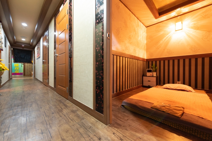 능평동 인근 타이, 아로마 서비스가 제공되는 쿤타이의 전체 시설