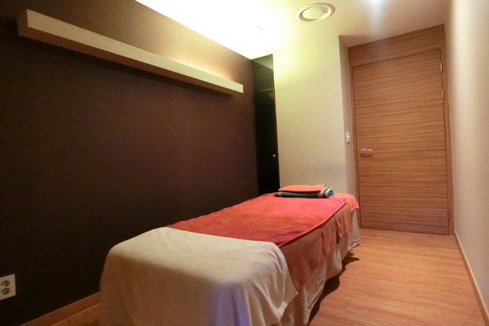 신갈동 태국관리사 마사지샵 약손타이의 쾌적한 관리실 내부 모습