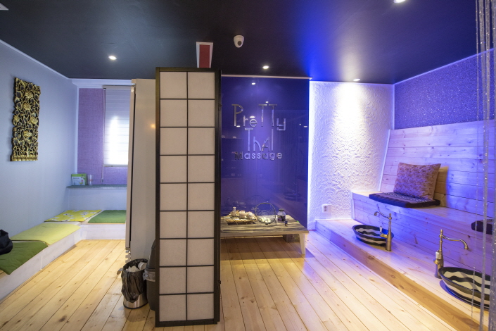 성내동에 위치한 아로마, 건식/스포츠 서비스 가능 궁테라피 시설