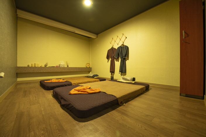 주변 중국마사지 추천 매장 궁테라피의 전체적인 인테리어 모습