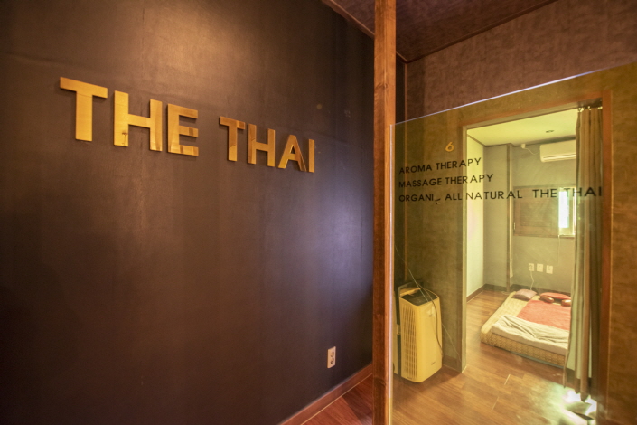 주변 태국마사지 추천 매장 더타이의 전체적인 인테리어 모습