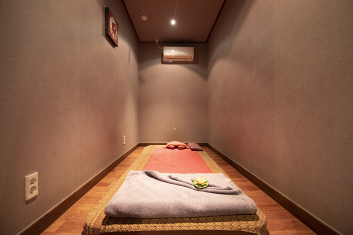 향촌동 태국마사지 전문 더타이의 아늑하고 프라이빗한 분위기