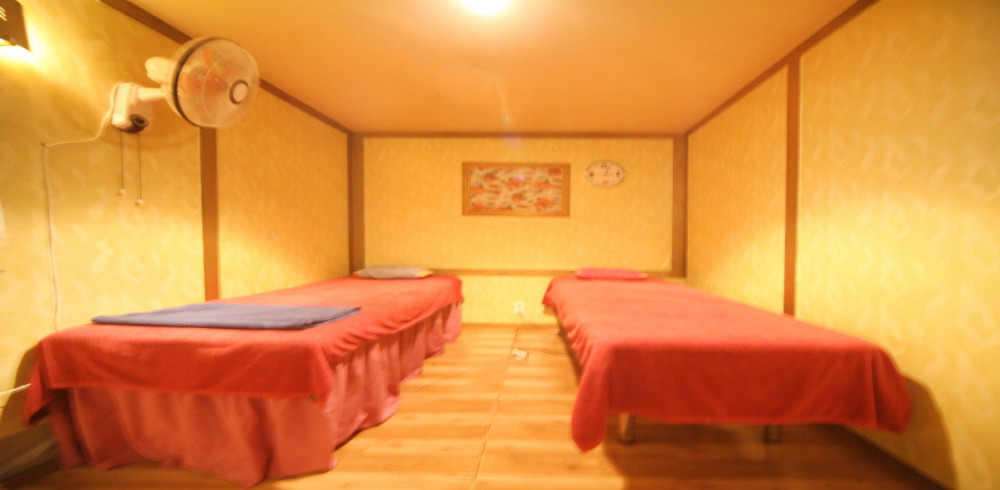 오동동 인근 마사지 잘하는 곳 코리아타이&아로마 청결하게 관리된 내부 시설
