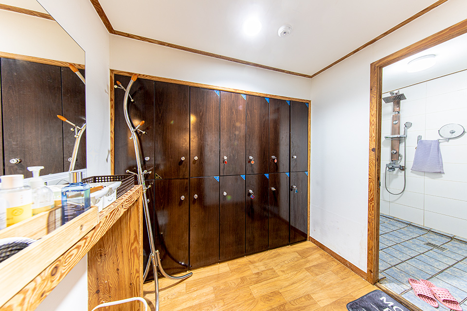 안양역에 위치한 타이, 아로마, 스웨디시 서비스 가능 건타이 시설