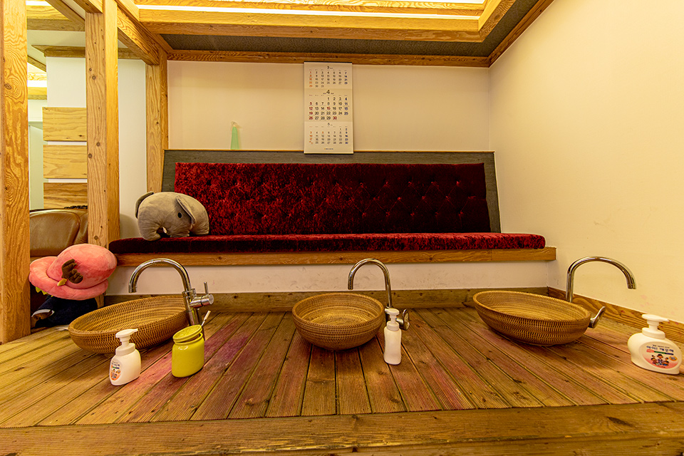 안양역 인근 마사지 잘하는 곳 건타이 청결하게 관리된 내부 시설