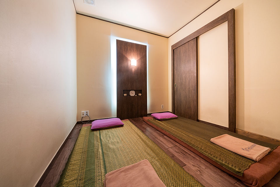 태국마사지 서비스가 제공되는 가산동 인타이 매장 내부 사진