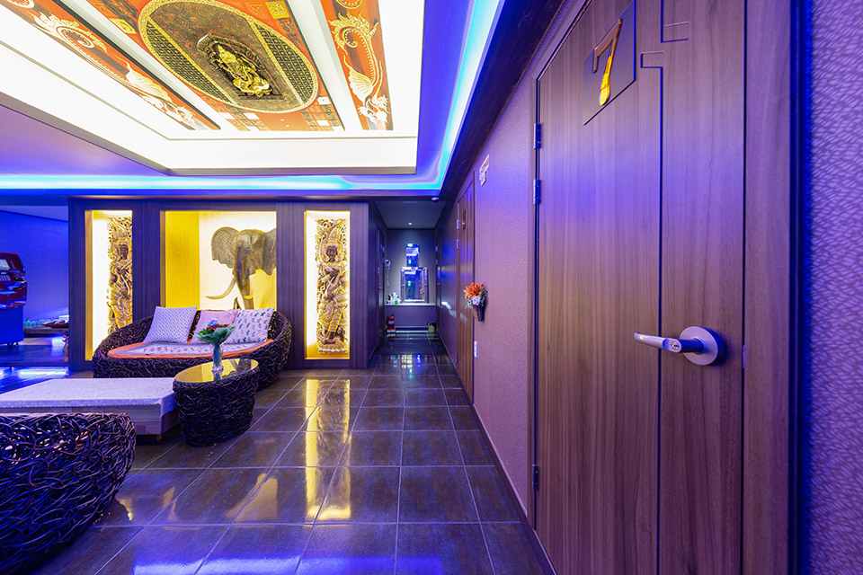 태국마사지 서비스가 제공되는 정왕동 러시아아로마테라피 매장 내부 사진