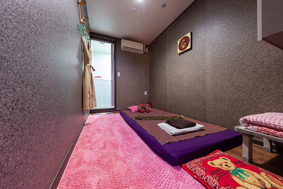 러시아아로마테라피 - 정왕동 정왕역 주변에서 방문하기 편한 마사지 매장