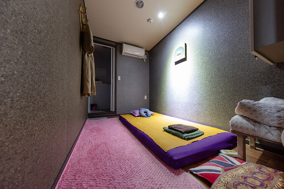 정왕역 인근 마사지 잘하는 곳 러시아아로마테라피 청결하게 관리된 내부 시설