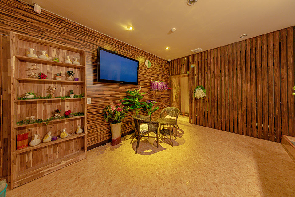 정왕동 베트남관리 전문 황제아로마(베트남)의 깔끔하고 정돈된 내부 전경