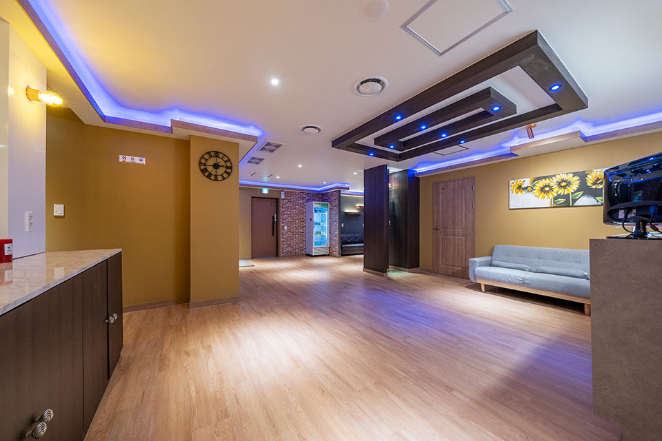 주변 태국마사지 추천 매장 위드타이의 전체적인 인테리어 모습