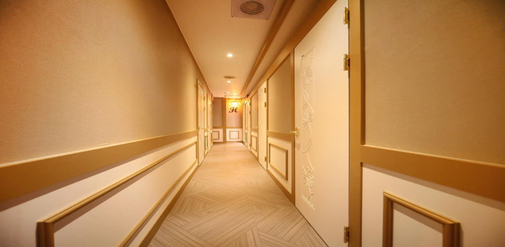 강동역,둔촌동역,길동역,굽은다리역,중앙보훈병원역 인근 마사지 잘하는 곳 H스웨디시 청결하게 관리된 내부 시설