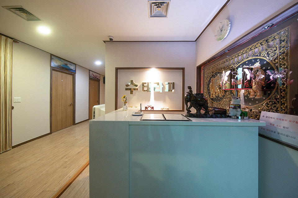 구의역,강변역,광나루역 주변 태국마사지 추천 매장 태국전통수테라피의 전체적인 인테리어 모습