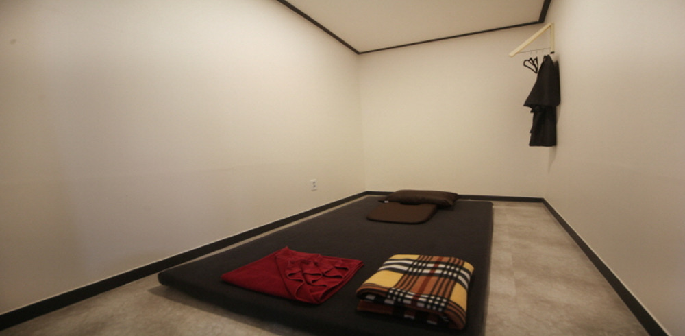 종로5가역,동대문역사문화공원역,동대문역,창신역,동묘앞역,신당역 주변 본타이&스웨디시 매장 주요 시설 및 인테리어 사진