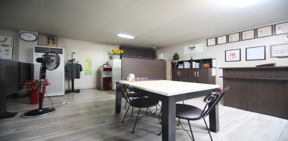 약손 - 대조동 연신내역,역촌역,불광역,독바위역,녹번역 인근 한국마사지 전문 마사지 매장 전경