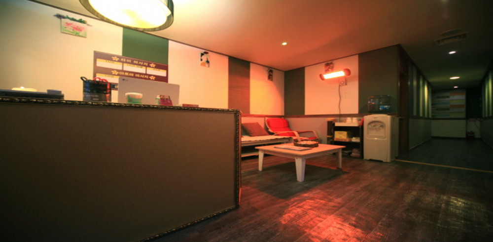 힐링전통테라피 - 역삼동 역삼역,신논현역 인근 태국마사지 전문 마사지 매장 전경