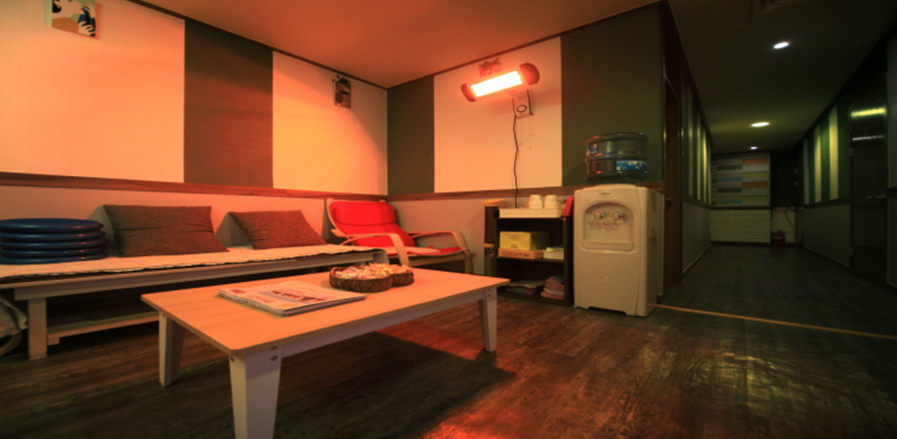 역삼역,신논현역에 위치한 타이, 아로마, 건식/스포츠, 스웨디시 서비스 가능 힐링전통테라피 시설