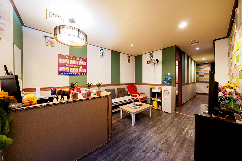 역삼동 태국마사지 전문 힐링전통테라피의 아늑하고 프라이빗한 분위기