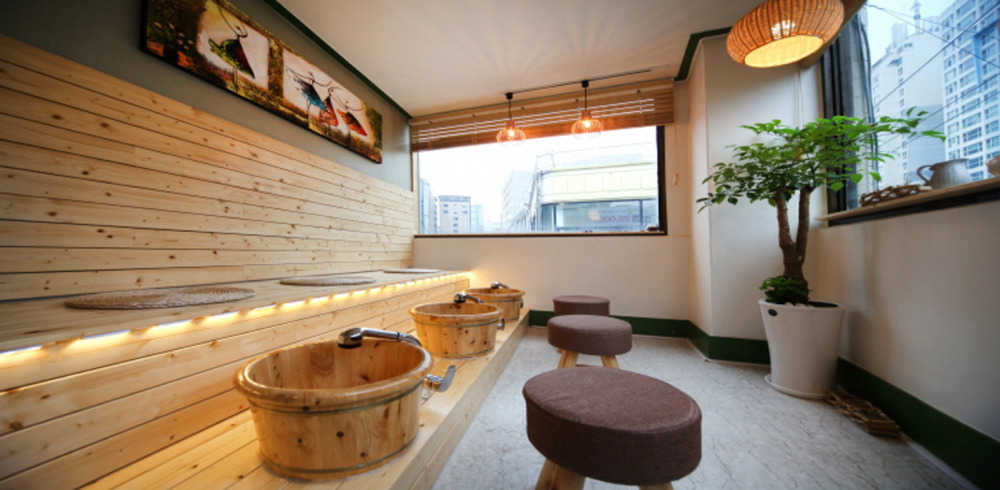 봉천동 한국관리사 마사지샵 더바른테라피의 쾌적한 관리실 내부 모습