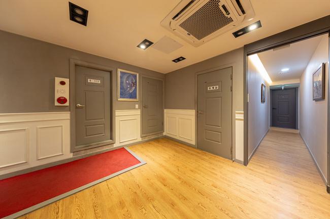 신림동 태국관리사 마사지샵 더타이&스웨디시의 쾌적한 관리실 내부 모습