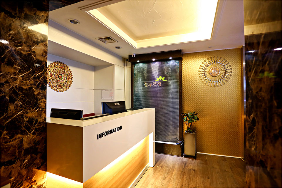 헤븐타이 - 역삼동 강남역,논현역,학동역,신논현역,언주역,역삼역,선정릉역 인근 태국마사지 전문 마사지 매장 전경