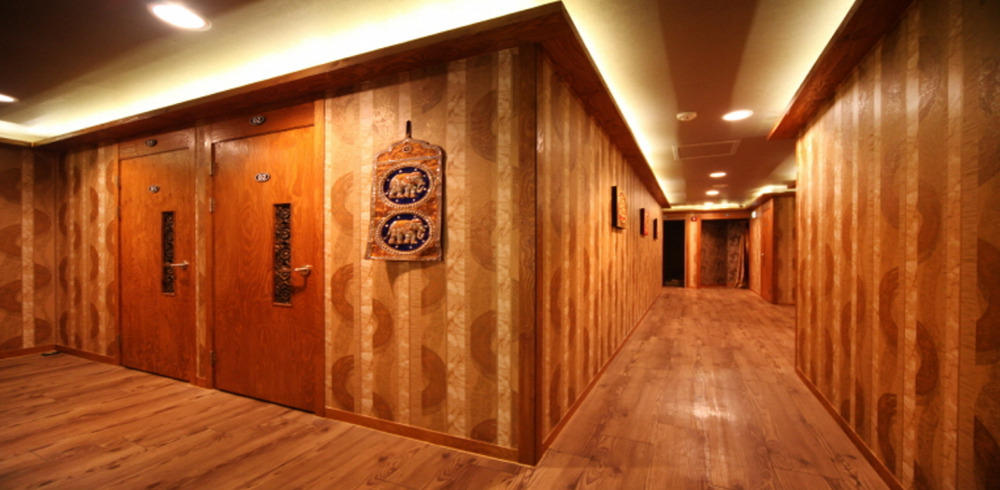 태국마사지 서비스가 제공되는 시흥동 시암타이 매장 내부 사진