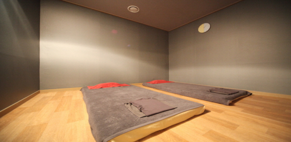 한국마사지 서비스가 제공되는 공릉동 굿힐링테라피 매장 내부 사진