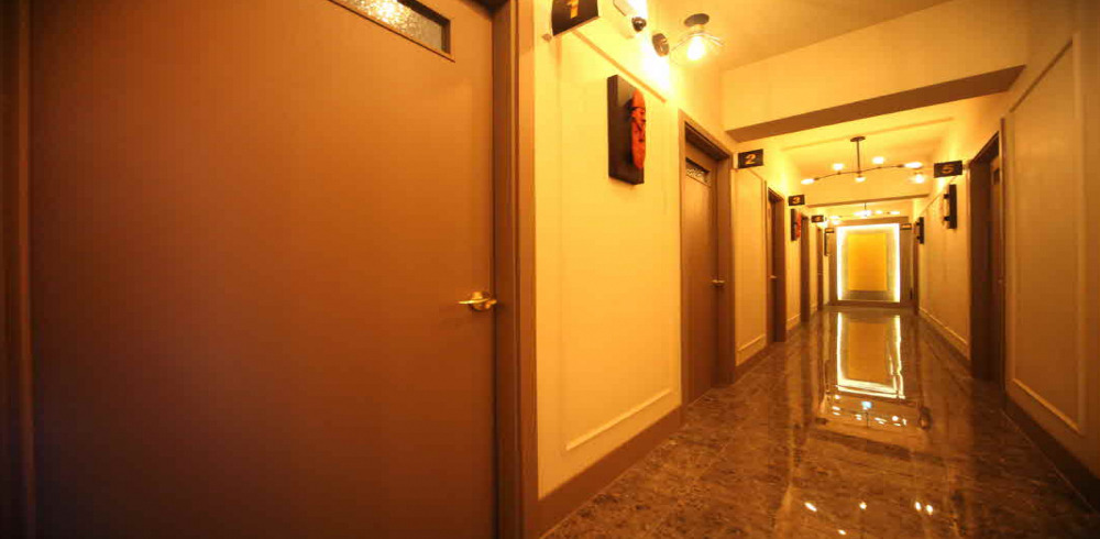 중국마사지 서비스가 제공되는 신림동 황후마사지 매장 내부 사진