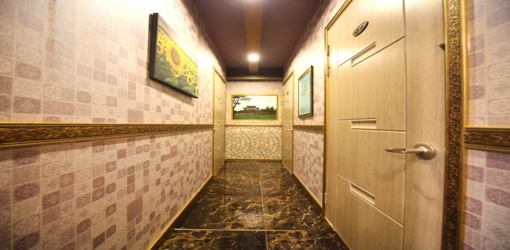 양재시민의숲역 인근 태국관리사 마사지 전문 휴테라피의 아늑한 내부 시설 안내