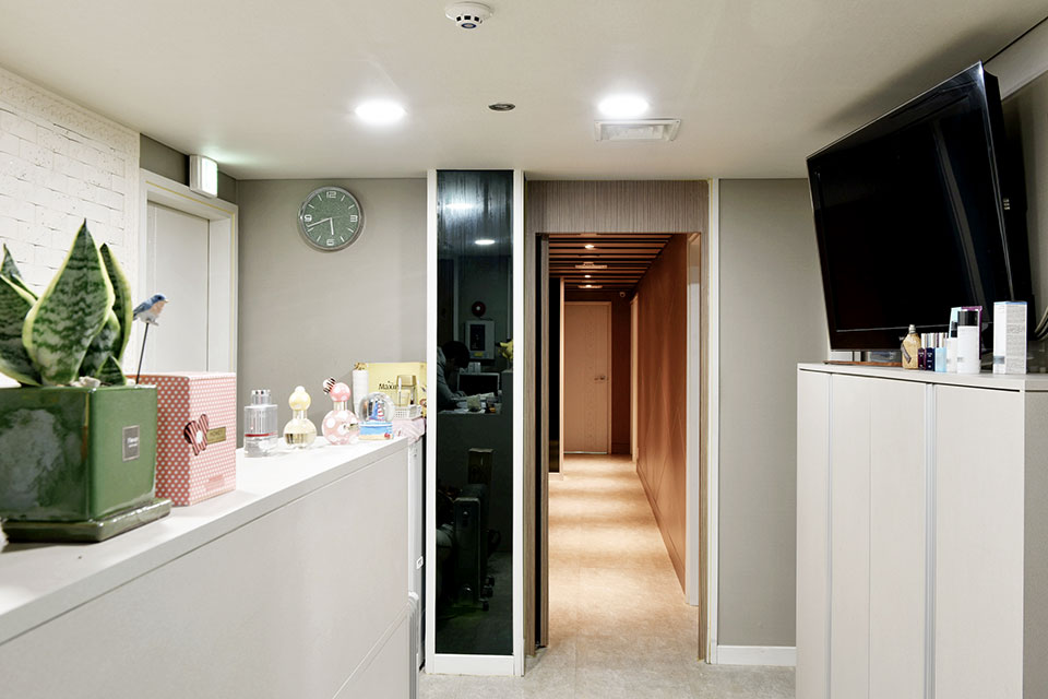 휴테라피&스웨디시 - 신림동 보라매병원역,당곡역,신림역,서원역 인근 태국마사지 전문 마사지 매장 전경