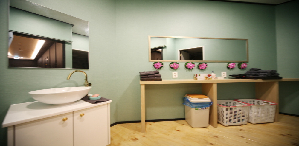 시청·용인대역,명지대역에 위치한 아로마, 건식/스포츠, 커플관리, 스웨디시 서비스 가능 NEW릴렉스 시설