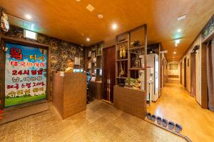 원타이 - 성남동 모란역,태평역,수진역 인근 태국마사지 전문 마사지 매장 전경