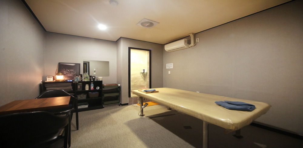 하늘테라피 - 인계동 수원시청역 인근 스웨디시 전문 마사지 매장 전경