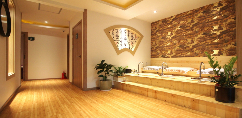 수원역 인근 마사지 잘하는 곳 수원역명손풋샵 청결하게 관리된 내부 시설