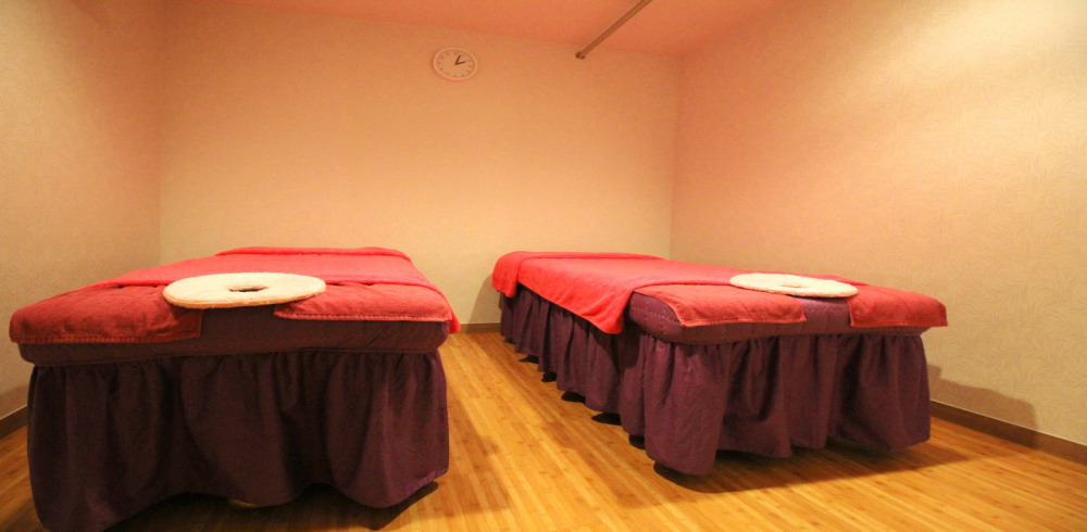 수원역명손풋샵 - 매산로2가 수원역 인근 주차가능, 샤워가능, 커플실, 수면가능, 단체예약, 남/여공용샵 완비된 마사지 시설