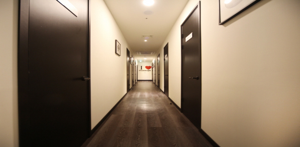 야당동 방콕스웨디시 주차가능, 샤워가능 완비된 시설 사진