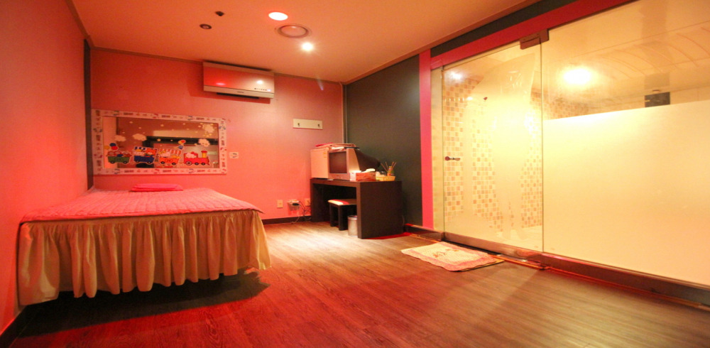 태국마사지 관리 전문 마사지 매장 썸아로마 내부 공간