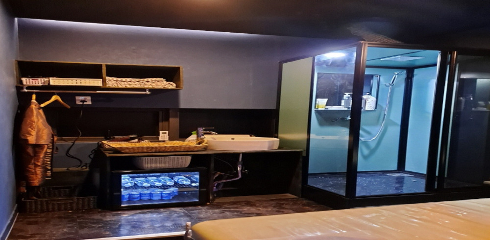 옥정동 한국관리사 마사지샵 베라스웨디시의 쾌적한 관리실 내부 모습