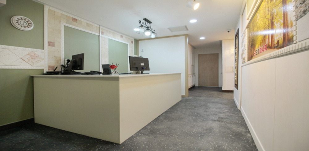 태국마사지 서비스가 제공되는 안양동 수타이 매장 내부 사진