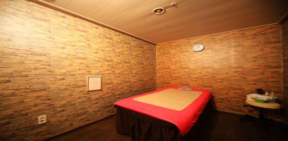 수촌리 인근 타이, 아로마, 커플관리 서비스가 제공되는 오렌지아로마의 전체 시설