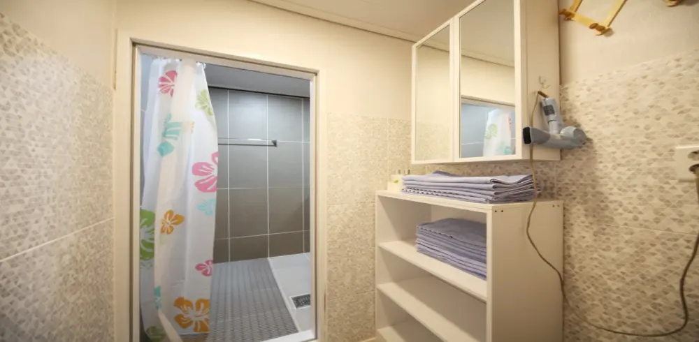 곡반정동 인근 마사지 잘하는 곳 탑아로마테라피 청결하게 관리된 내부 시설