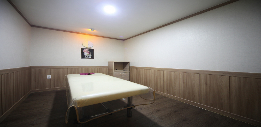 송탄역 주변 한국마사지 추천 매장 수힐링마사지의 전체적인 인테리어 모습