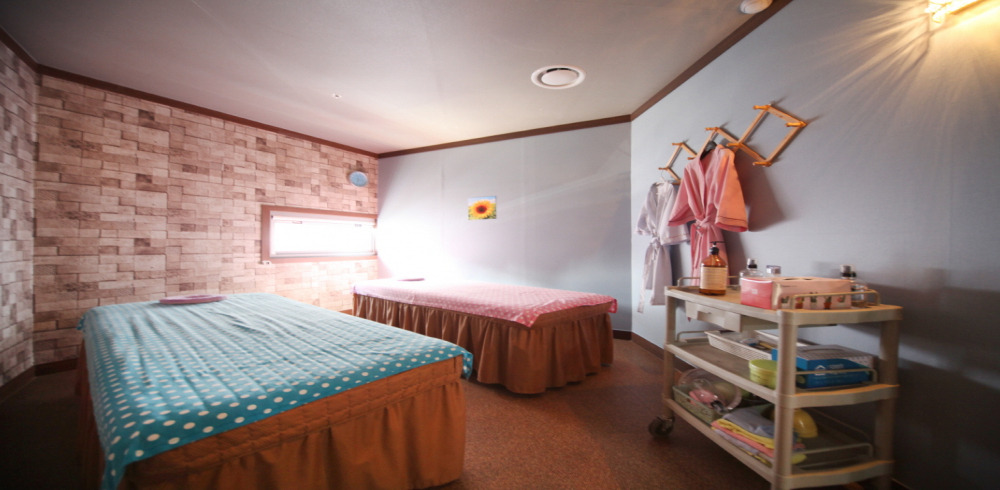 주변 중국마사지 추천 매장 명가의 전체적인 인테리어 모습