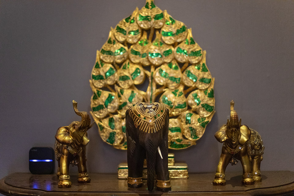 태국마사지 서비스가 제공되는 이동 파타야샵 매장 내부 사진