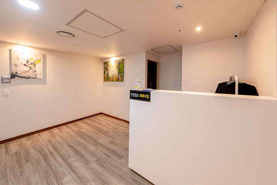 헬로타이 - 장지동 인근 태국마사지 전문 마사지 매장 전경