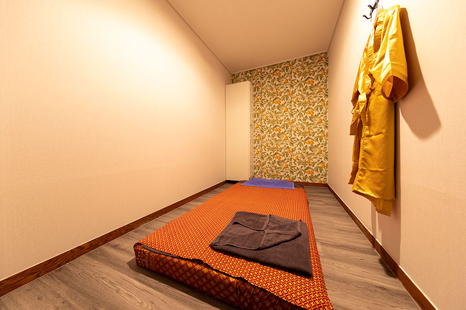 장지동 인근 마사지 잘하는 곳 헬로타이 청결하게 관리된 내부 시설